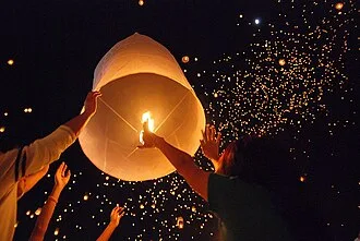 The Yi Peng lantern release in Chiang Mai (from Wikipedia)