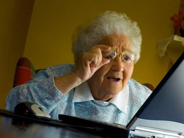 Grandma Finds The Internet meme: Jev picking the more famous internet meme (77%; historical figures: 94%)